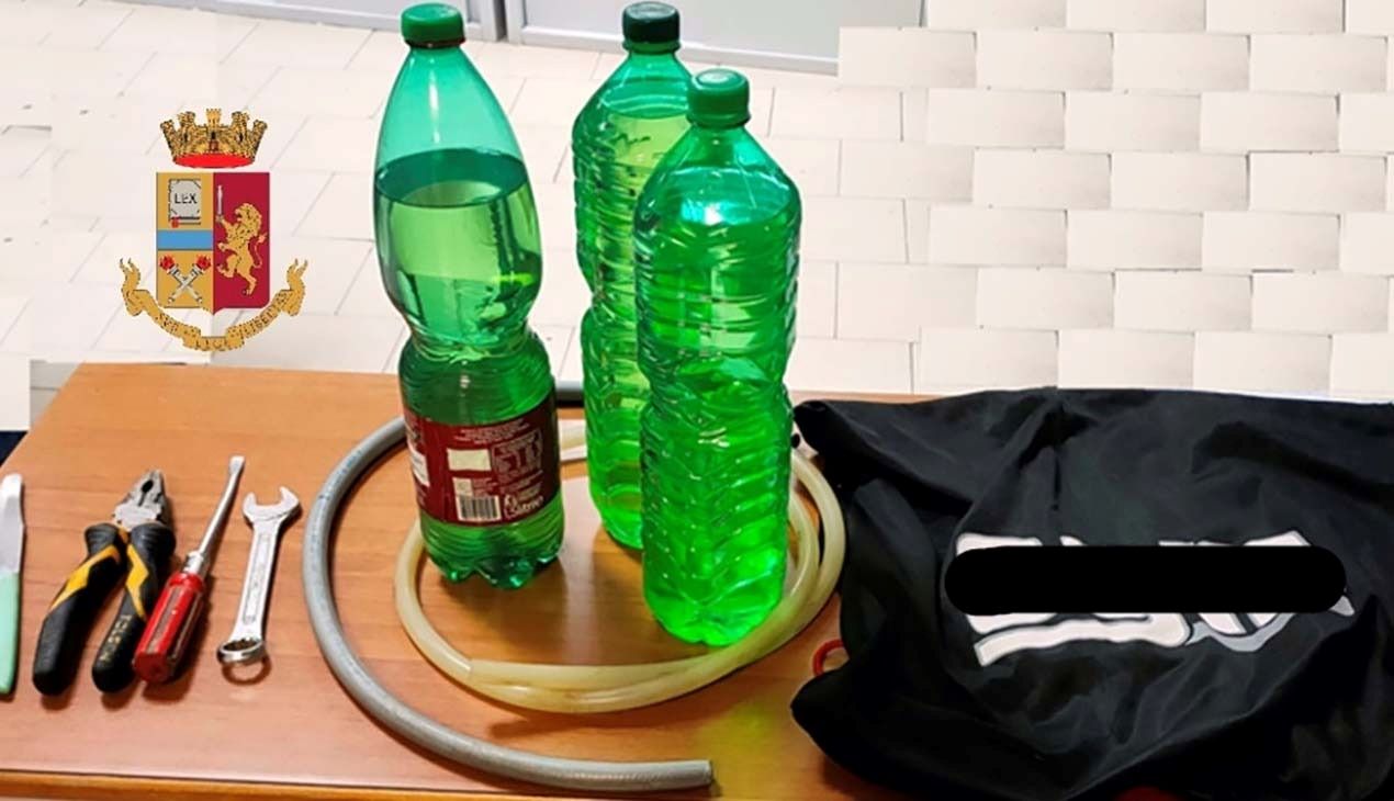 napoli ladro carburante