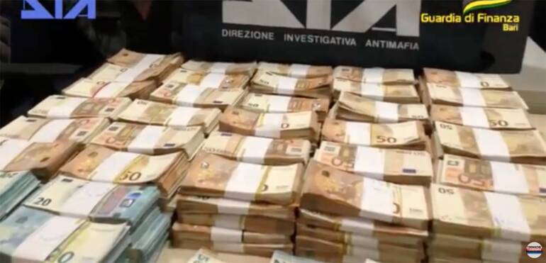 Operazione Levante, riciclaggio, droga e frodi: arresti eccellenti in tutta Italia. IL VIDEO
