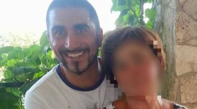 Bologna, poliziotto casertano trovato morto in casa: la madre in fin di vita