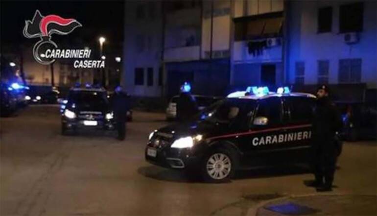 Blitz anti droga: 3 gruppi di pusher tra Napoli e Caserta. I NOMI