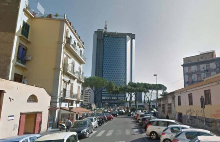 Napoli, affitti non riscossi: buco da 283 milioni di euro al comune
