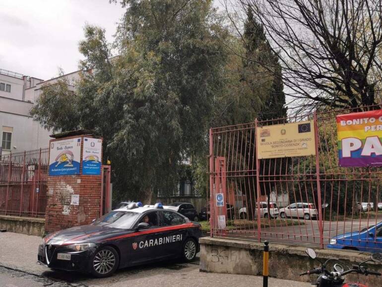 Castellammare, furti di gasolio nelle scuole: arrestante 2 persone