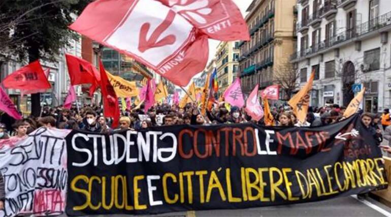Mafie, in migliaia a Napoli ricordo vittime innocenti