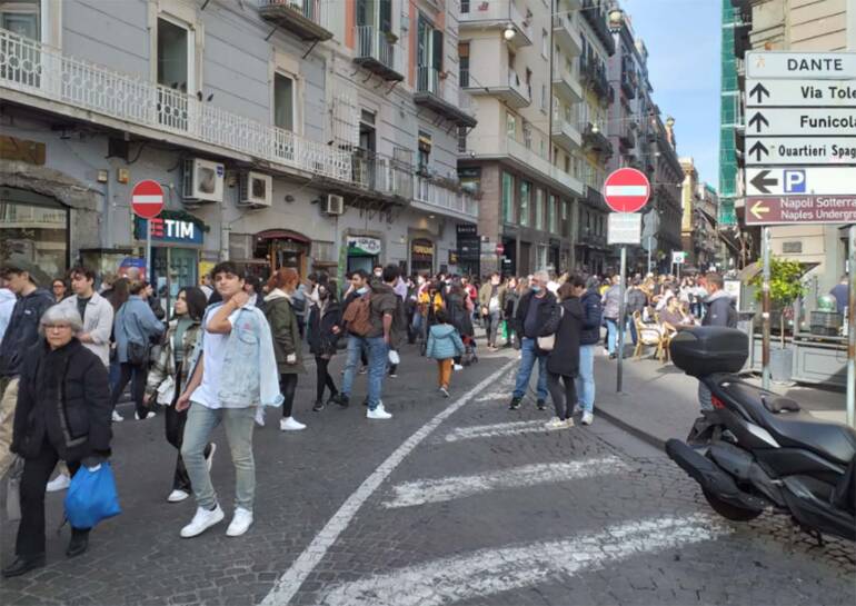 Covid in Campania, continua il calo dei ricoveri