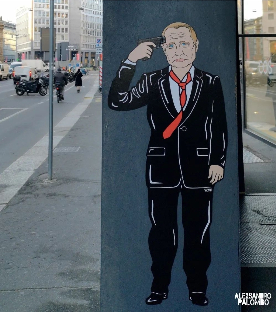 Putin, rimosse a Milano le opere dello street artist palombo