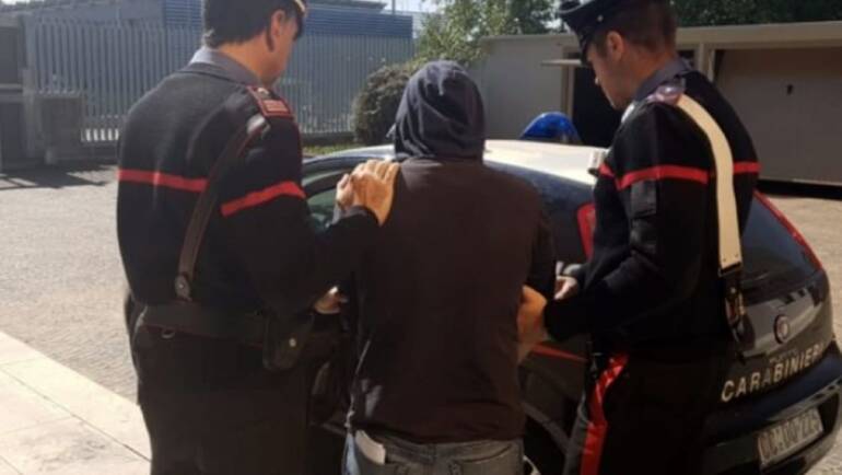 Sgominata associazione finalizzata ai furti: 4 arresti