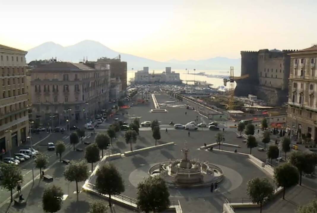 Piazza Municipio_Napoli