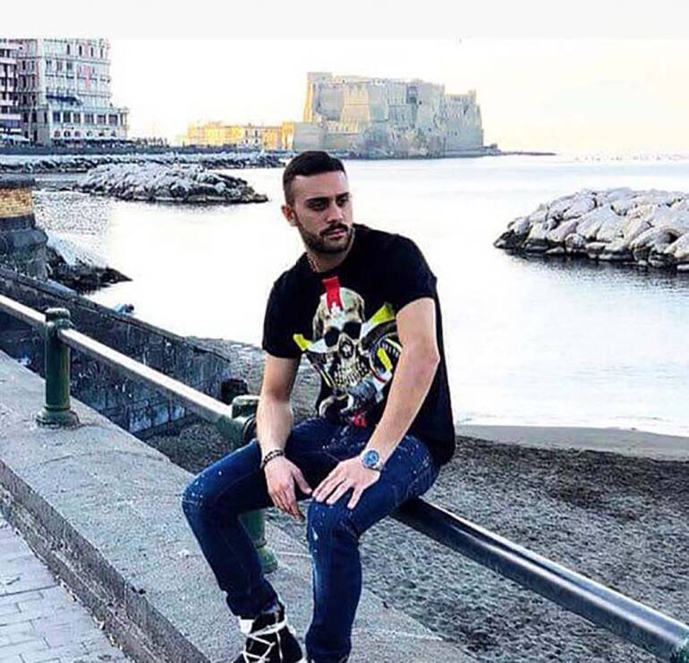 Napoli lello perinelli