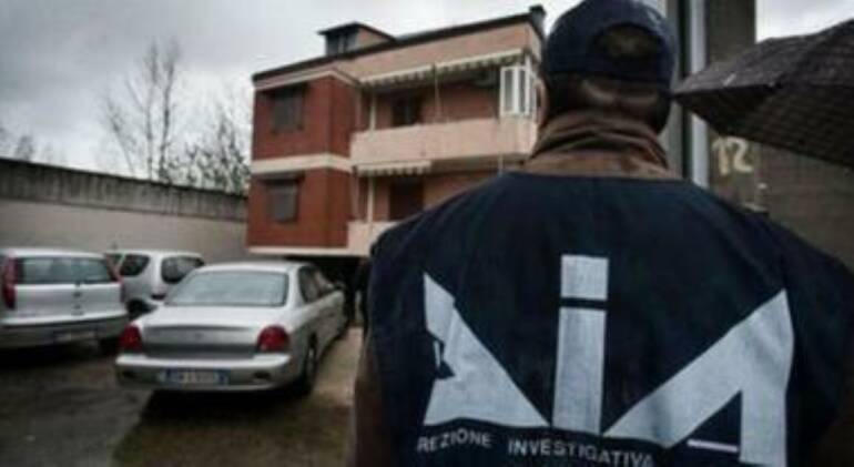 Camorra, i Casalesi puntavano all’appalto del Centro ricerche aerospaziali