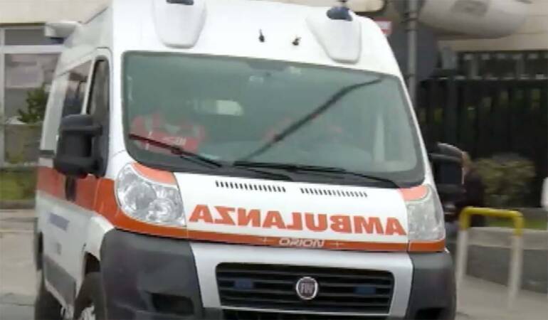 Ariano Irpino, travolto da terreno, operaio 26enne muore sul lavoro