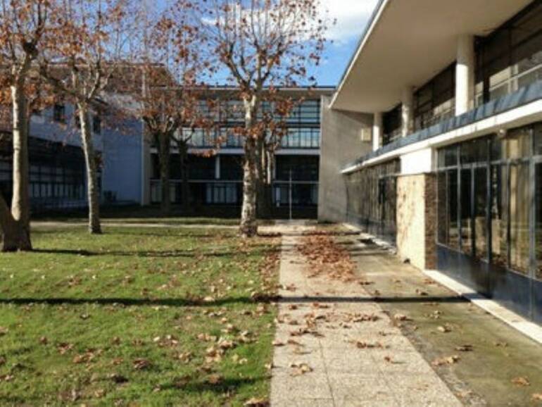 Covid, al Tigem di Pozzuoli scoperta la tana del virus: nuovo bersaglio per farmaci