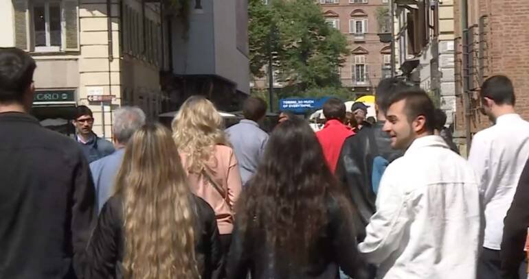 Covid in Campania, in aumento tasso positività e ricoveri