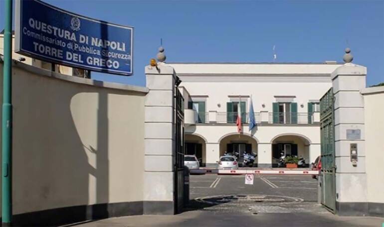 torre del greco ex moglie