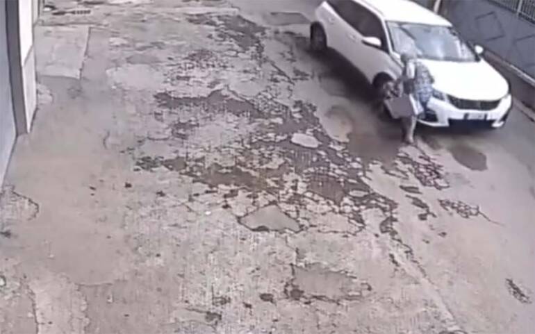 Villaricca, investì e uccise anziana senza soccorrerla