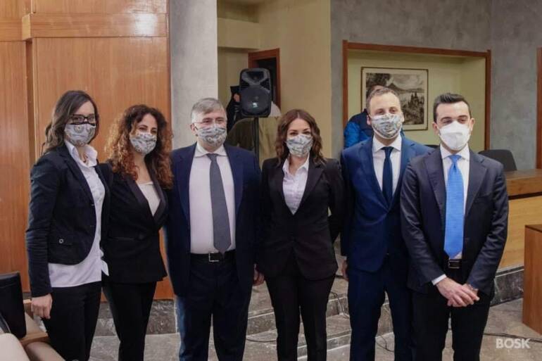 Politica Pomigliano , tutto il gruppo consiliare M5S sta con Di Maio