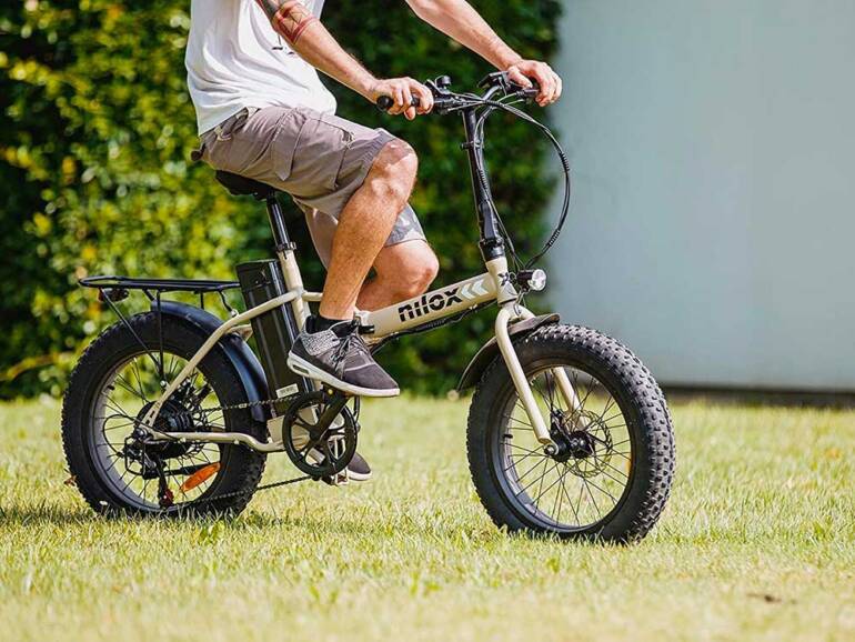 Da Napoli a Capri per rubare biciclette elettriche: denunciato