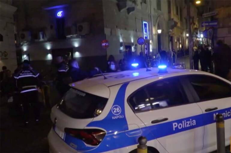Movida Napoli, Manfredi: ‘Presto regolamento con sanzioni più severe’
