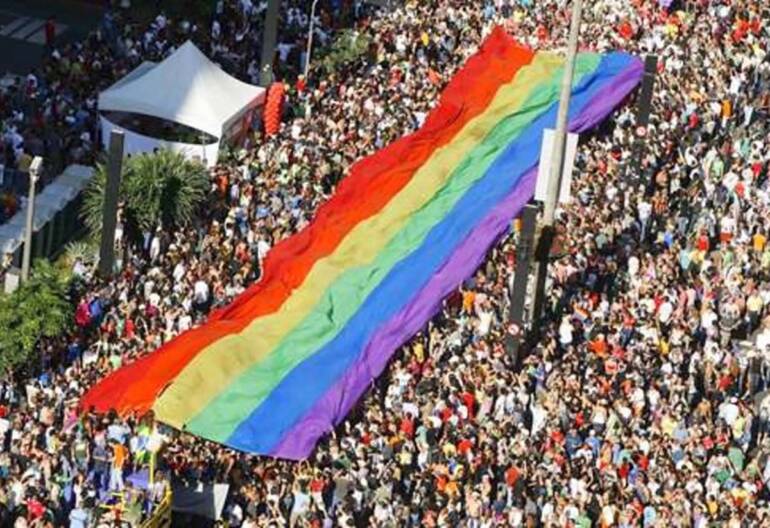 Napoli, dopo due anni di stop torna il Gay Pride