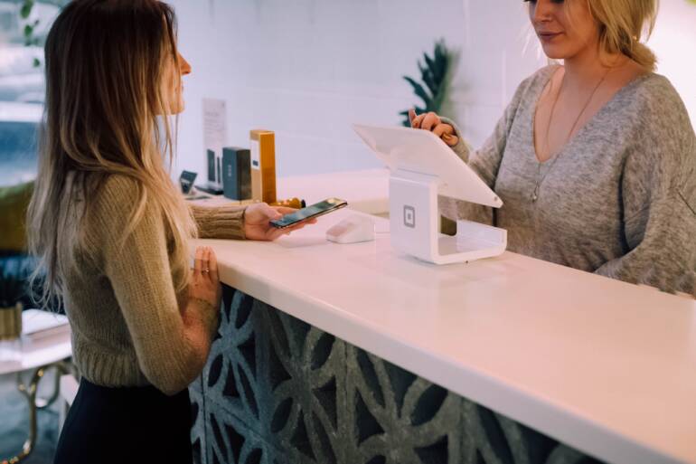 Più pagamenti elettronici dal 1° luglio: arriva il “POS digitale” di TeamSystem