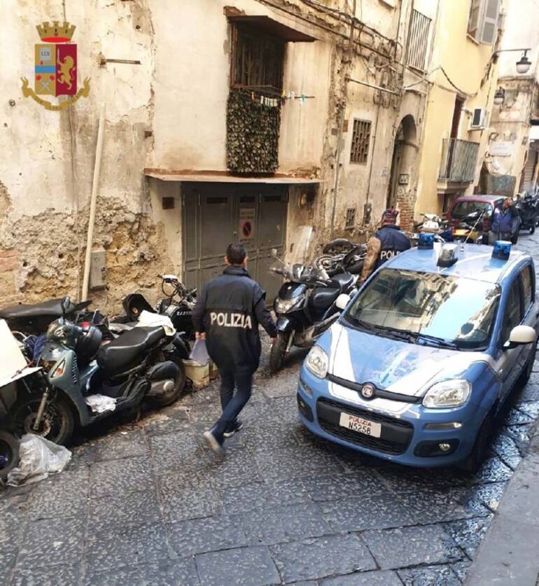 Napoli, denunciato il titolare di un B&B ai Quartieri Spagnoli