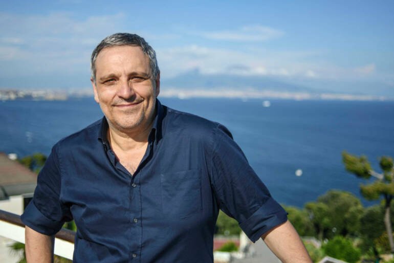 Amore e Misteri nel Ventre di Napoli: il Gran Finale con De Giovanni