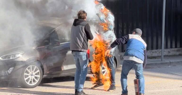 Aggredito e dato alle fiamme: è grave all’ospedale di Frattamaggiore