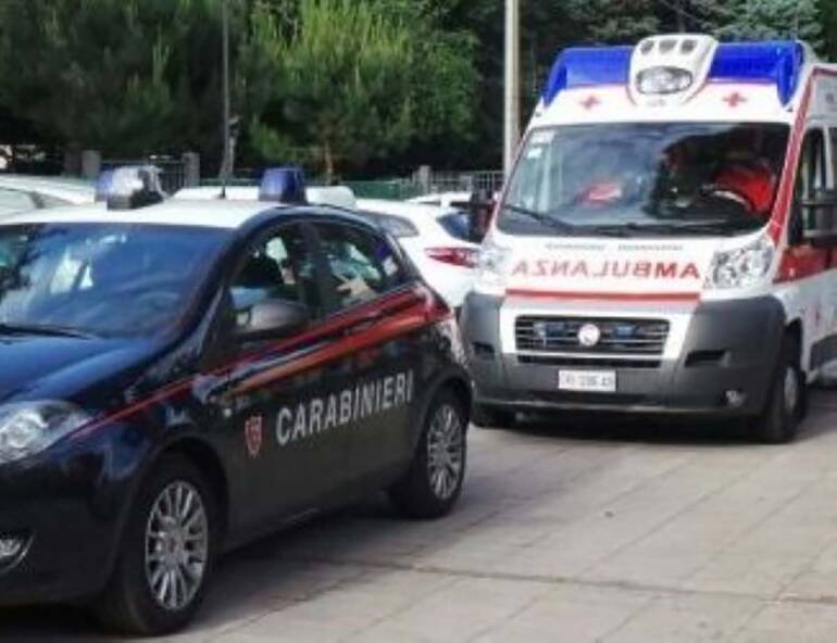 Marano, 16enne cade dal terzo piano: è grave