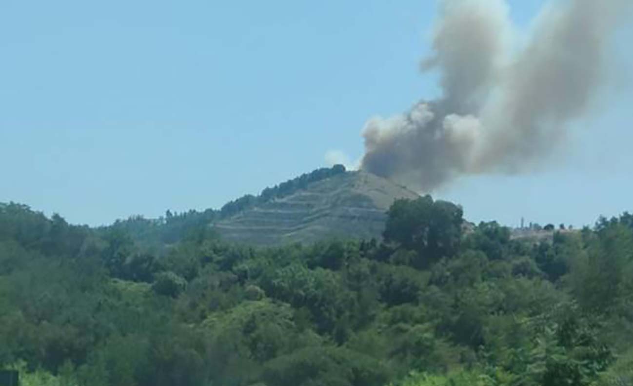 Incendio a Maddaloni: fiamme minacciano il Santuario di San Michele