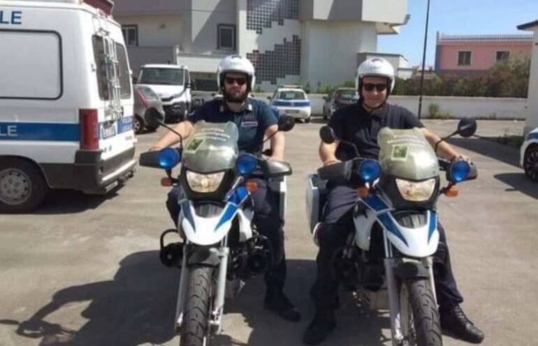 Mondragone, alto impatto con raffica di multe e scooter sequestrati