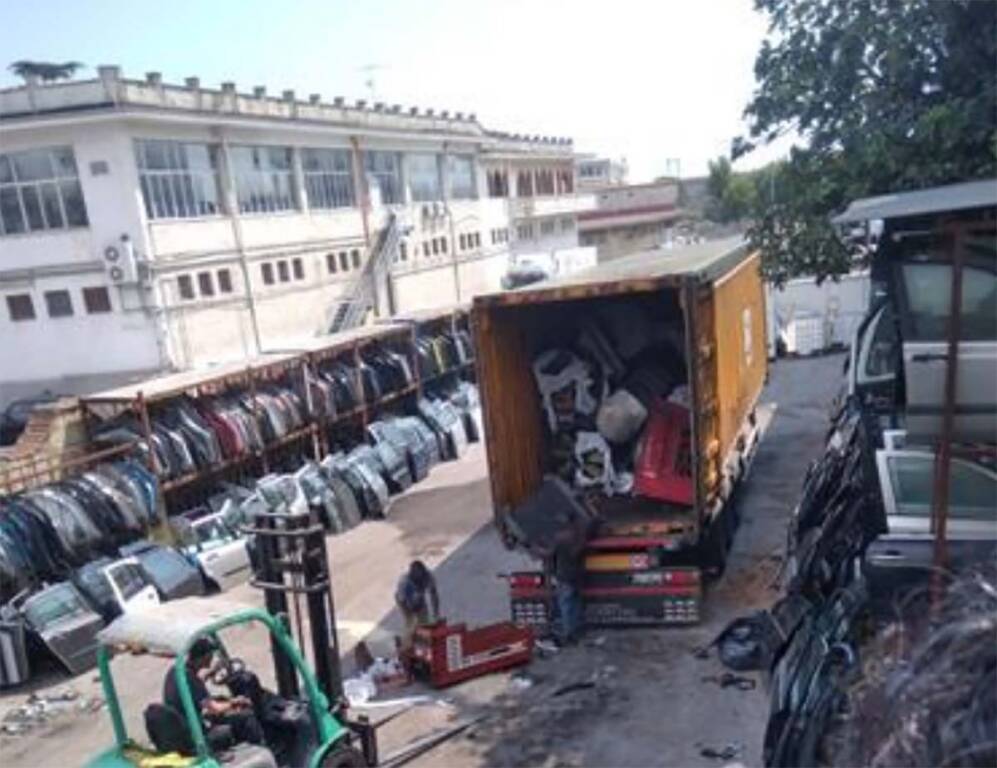Porto di Salerno, distrutti rifiuti pericolosi