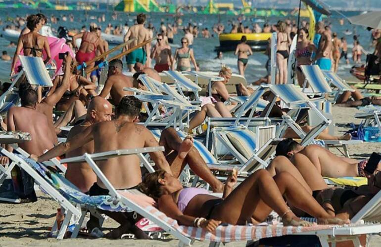 Covid in Italia, oggi certificati piu’ di un milione di positivi