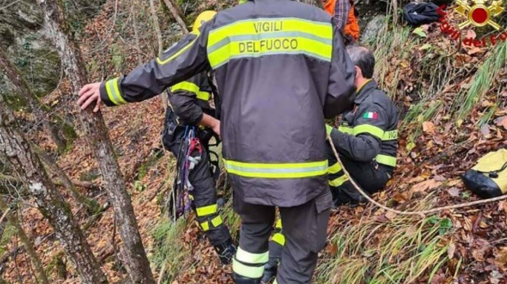 Avellino, 60-year-old falls off a cliff in San Tommaso: saved by Firefighters