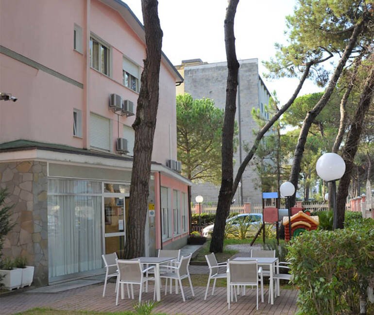 Bed & Breakfast MIlano Marittima-Garni Garten