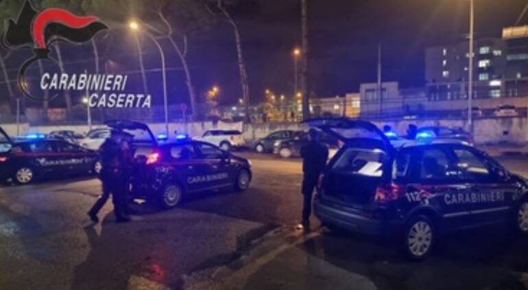 Caserta, scoperta la truffa dei finti furti di auto: denunciate due persone