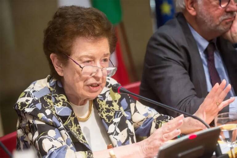 Rosa Russo Iervolino, al lotto spunta la quaterna, 47-48-72-9