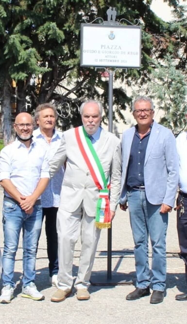 Casagiove, Vozza: ‘Un murales ai Fratelli De Rege nella piazza omonima’