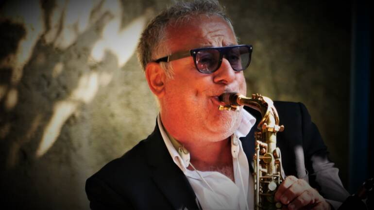 Pomigliano Jazz celebra l’International Jazz Day: concerto e presentazione nuovo vinile di Marco Zurzolo, ’O fischio ca nun fa paura