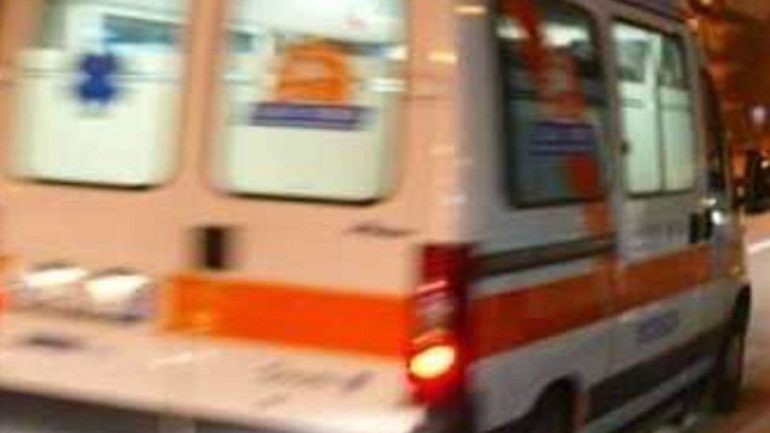 Tragedia in Irpinia: 80enne si schianta contro una edicola votiva