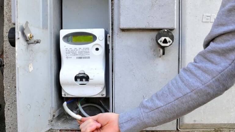 Pozzuoli, arrestato ristoratore: