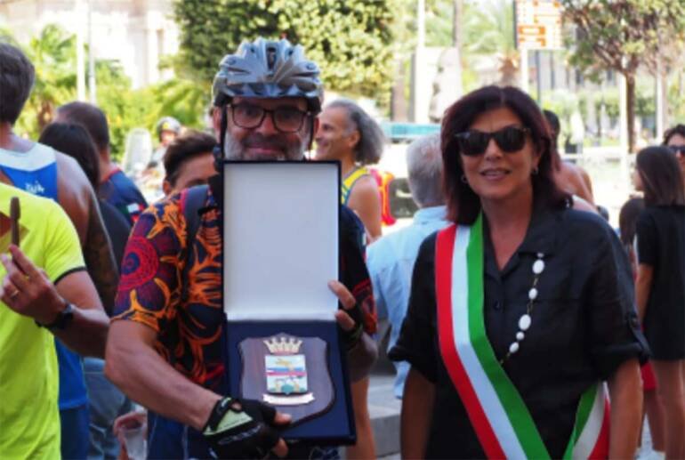 Grande successo per la Diagonale, la staffetta solidale da Napoli, Pompei e Salerno.