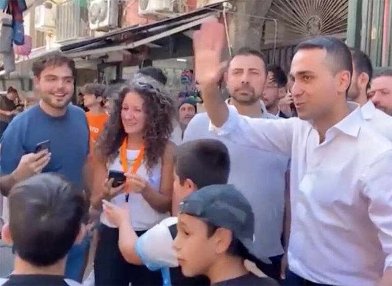 Di Maio a Napoli: “Reddito di cittadinanza? Io l’ho fatto e lo difendo”