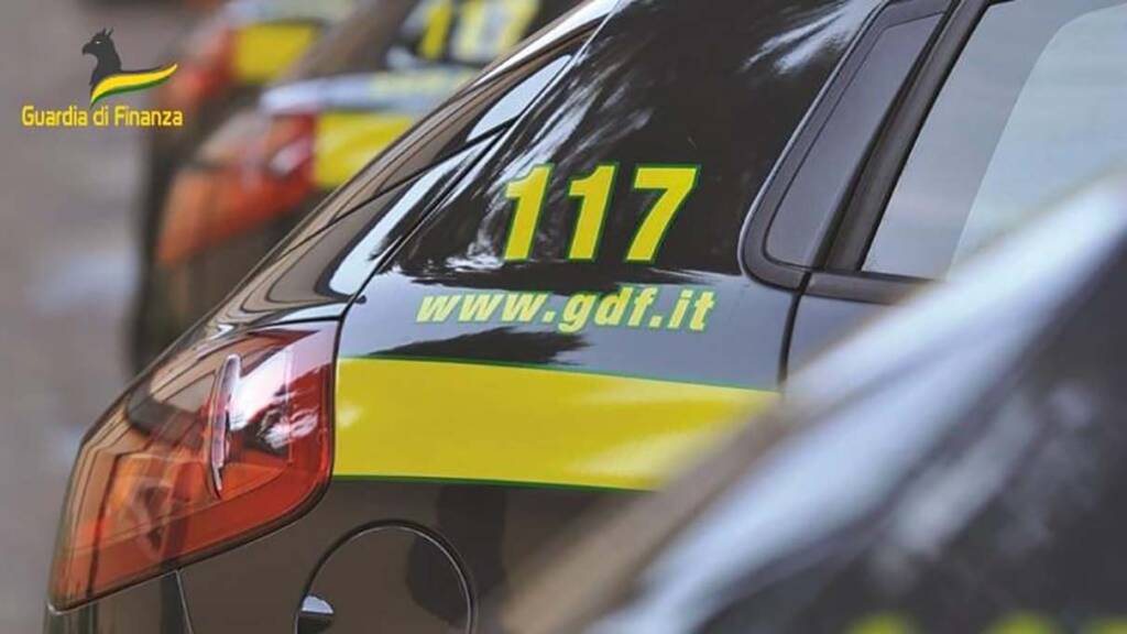 Abusi edilizi a Battipaglia: indagati due funzionari comunali