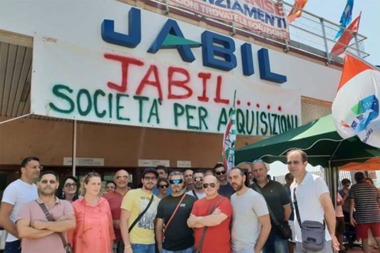 Marcianise, delegati Jabil incontrano Urso: “Pronti a tornare al tavolo”