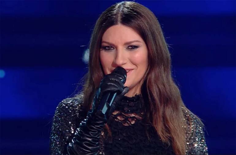 Laura Pausini torna al PalaSele di Eboli con il World Tour Winter 2024