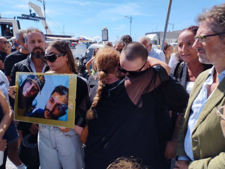 Nuova segnaletica ed autovelox sul Lungomare di Napoli. Oggi manifestazione per Elvira
