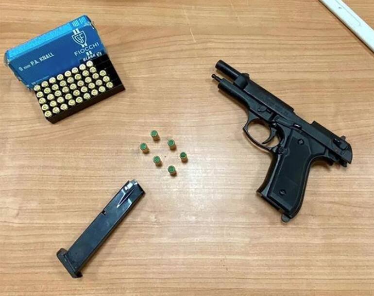 Marcianise, rapinatore solitario arrestato dopo un inseguimento