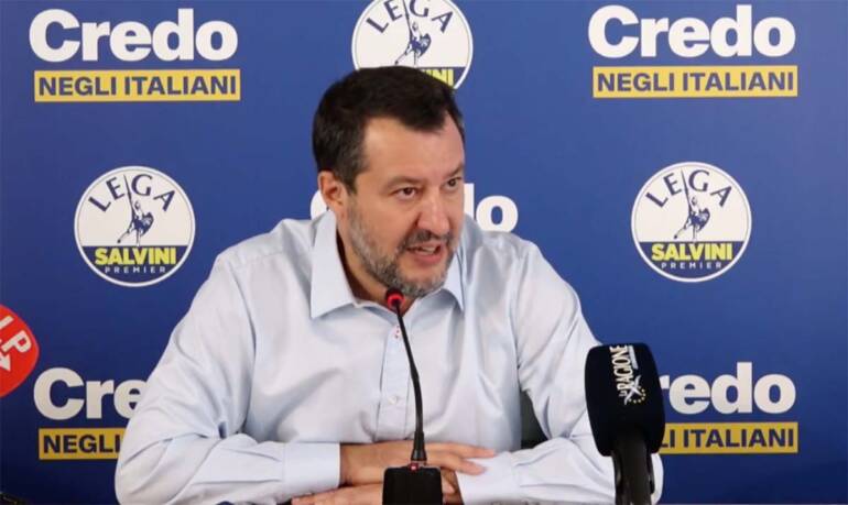 Salvini, annuncia la riorganizzazione della Lega