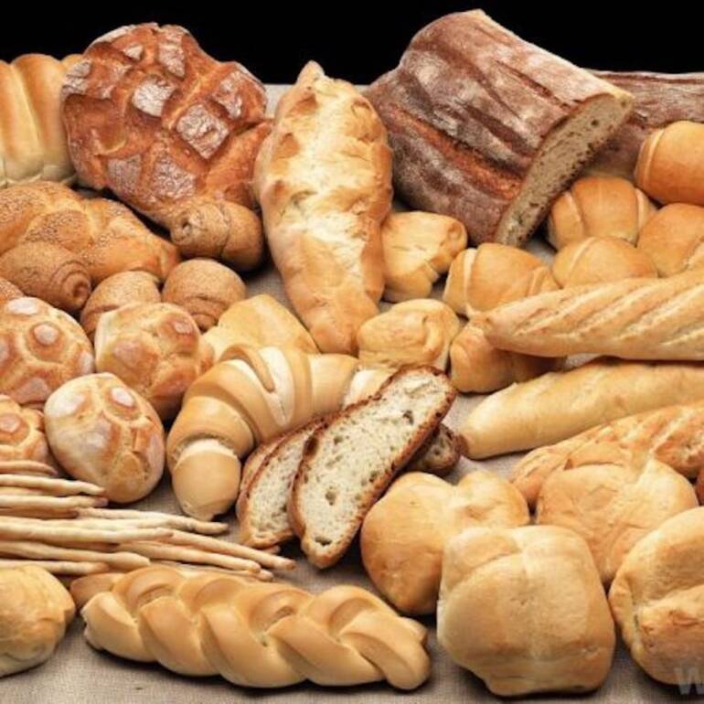 Ad un anno dalla guerra impennano prezzi di pane e pasta