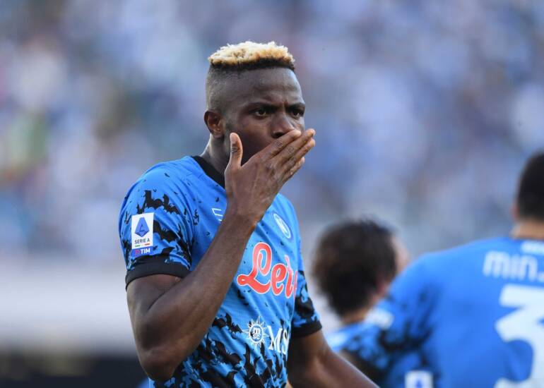Calcio Napoli indagato dalla Procura: nel mirino operazione Osimhen con Lille