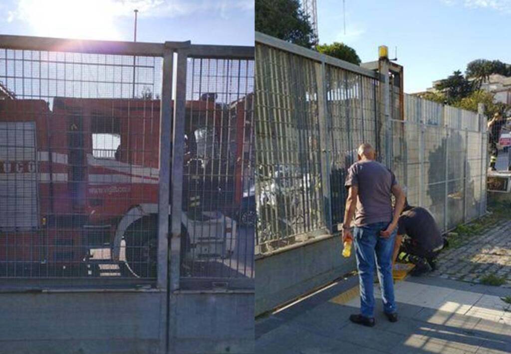 Circumvesuviana, passeggeri chiusi nella stazione di Poggioreale. Il video
